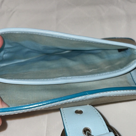 Coach Wristlet - Picture 4 of 7